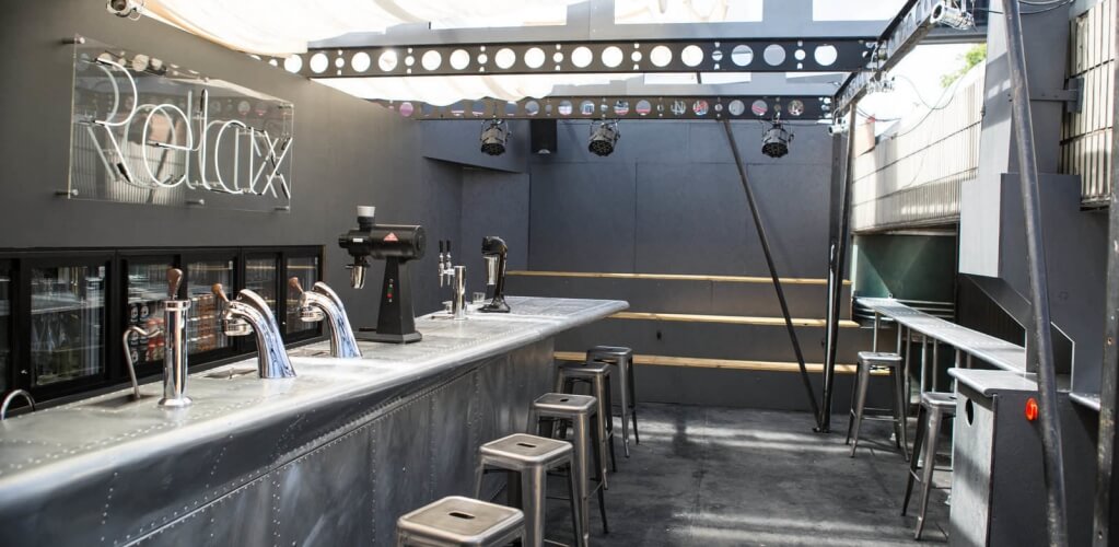 Pop Up Bar Design