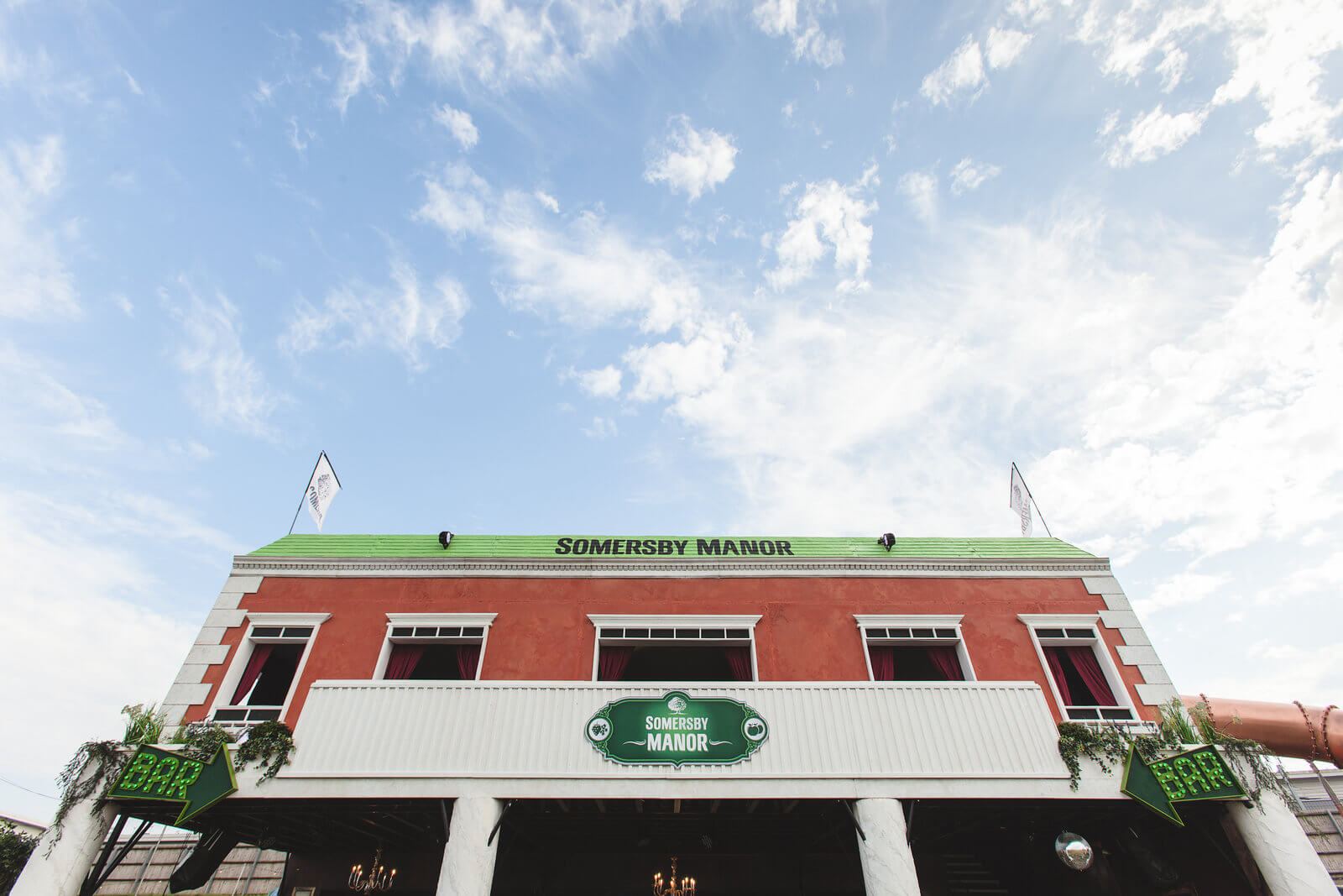 Somersby's Manor - slide 1