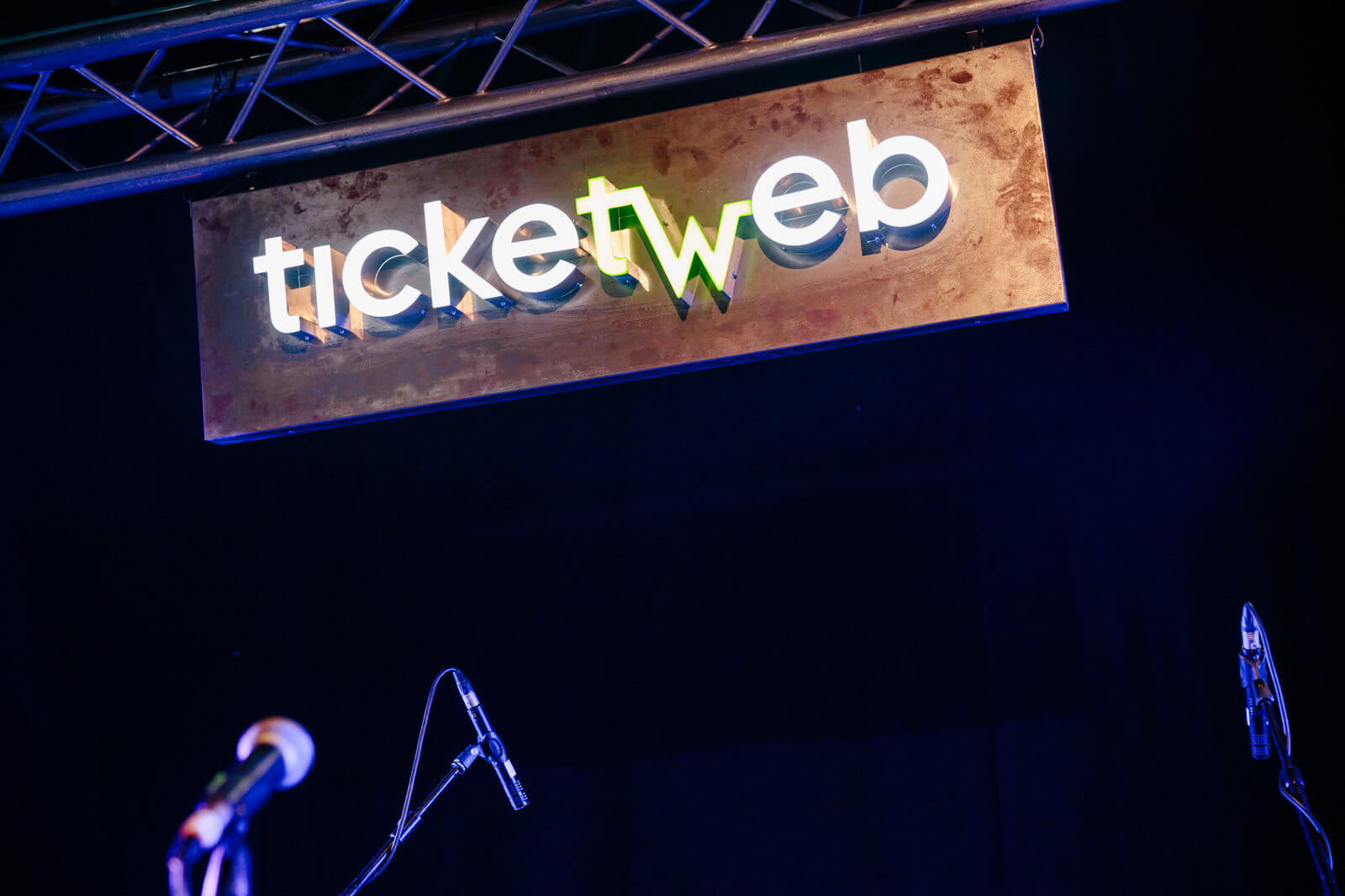 Ticketmaster - slide 1