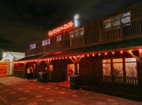 Set Building London - Winterville Clapham