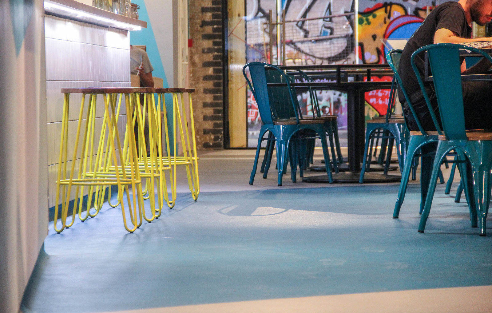 Draughts Cafe  - slide 1