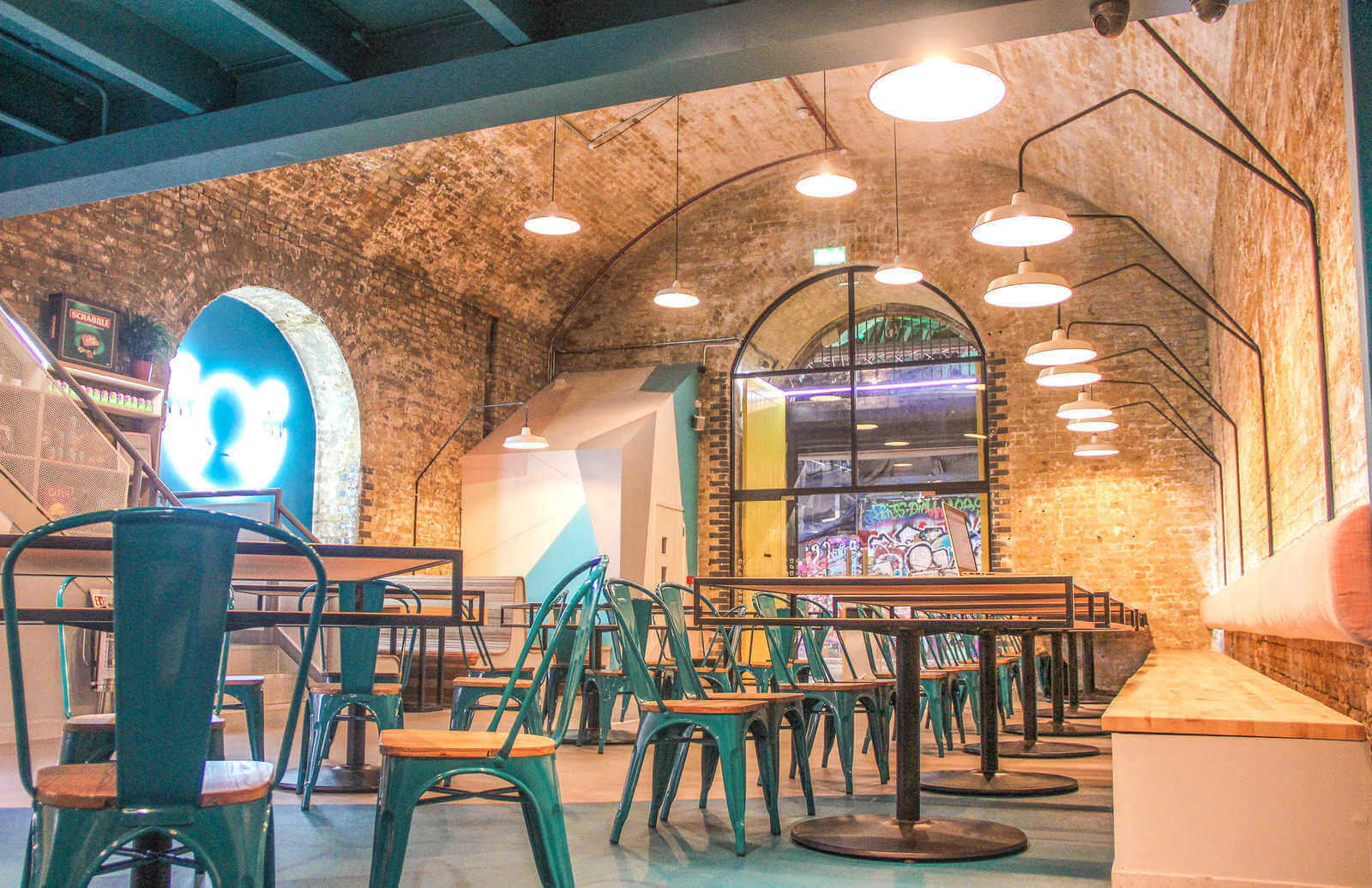 Draughts Cafe  - slide 0